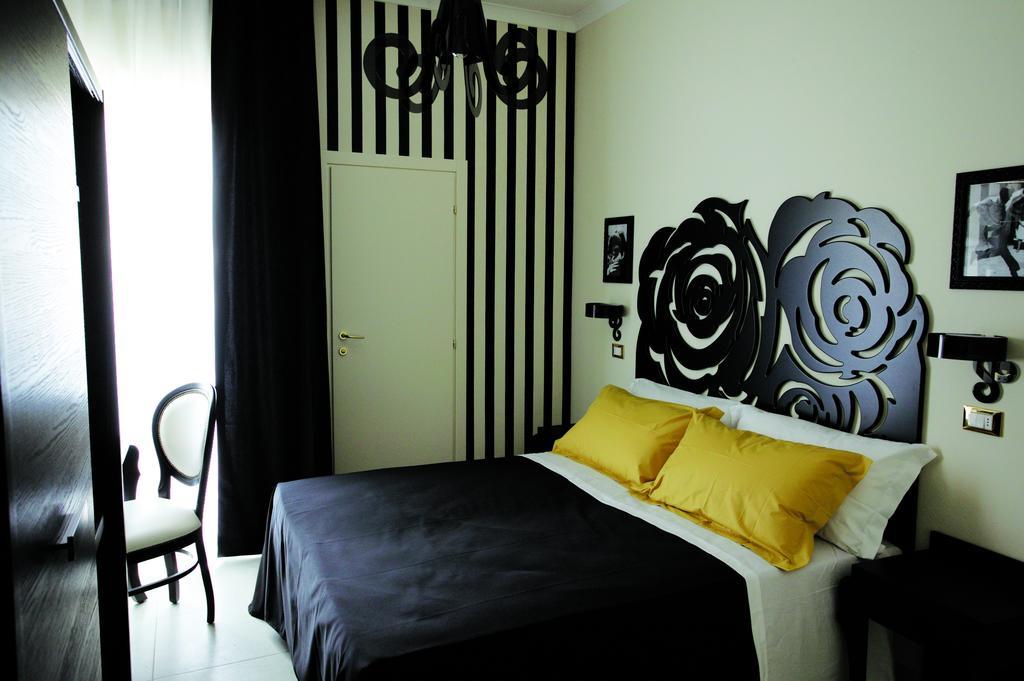 Hotel Le Cinema Gatteo a Mare Bagian luar foto