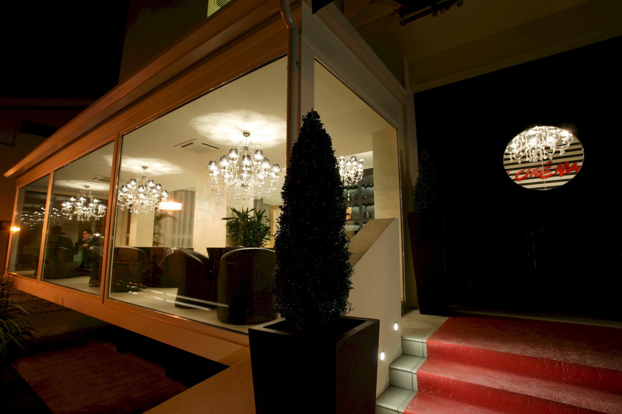 Hotel Le Cinema Gatteo a Mare Bagian luar foto
